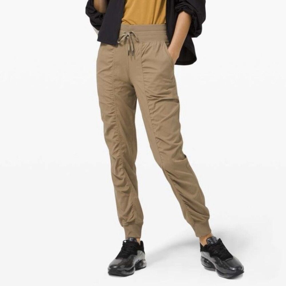 Lululemon Dance Studio Jogger Pants Women’s Size 0 Frontier Brown Midrise 28”